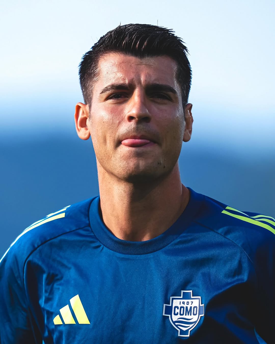 ❌ Como forması giyen Alvaro Morata, sakatlığı sebebiyle 3 ay sahalardan uzak kalacak.