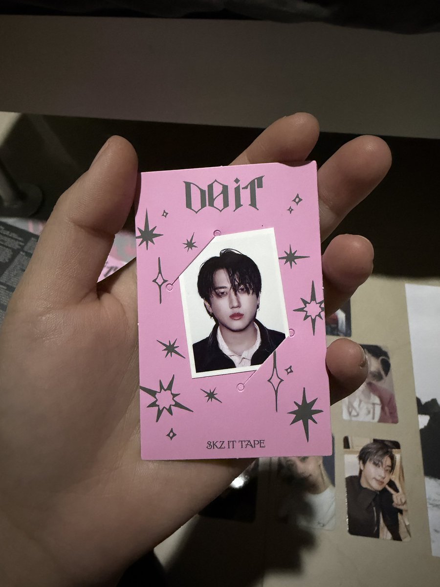 mbmint_tnim's tweet photo. มีใครสนใจแลกการ์ดไหมงับ เราอยากได้ฮยอนจินงับ  #ตลาดนัดเด็กหลง https://t.co/uV8v25HUaU