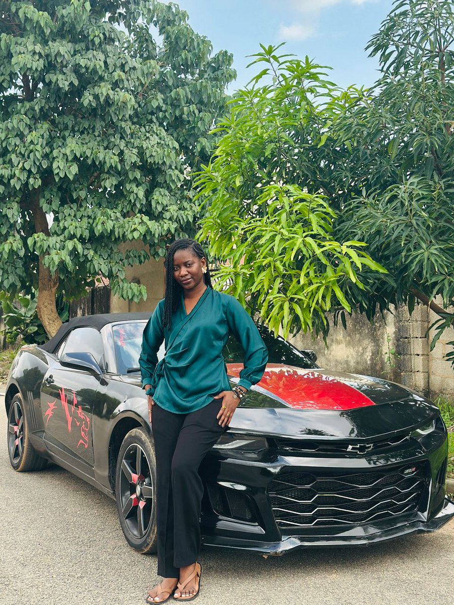 This year, I showed up every single Saturday to host The Saturday Breakfast Show. Not once did I miss.

Lol! Guess who brands now pay to host?🎙🤗

Who said consistency is a waste of time? I did it to challenge myself, but God crowned my consistency with results.