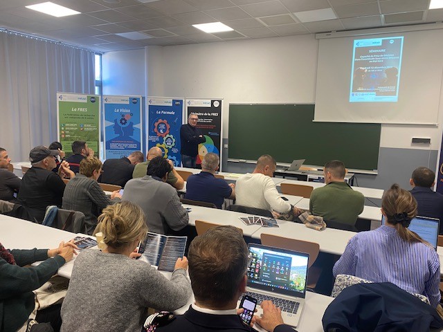 univFRES's tweet image. #recherche Ouverture #séminaire par DM. Santini directeur @univfres dans le cadre du #projet CP2DIMG porté par le Pr JL. Rossi @UnivCorse qui présente également la journée consacrée à la prise de décision en contexte opérationnel @CNRS_dr12 @umrlisa @SIS_2A @sis_2b @Lab_SPE