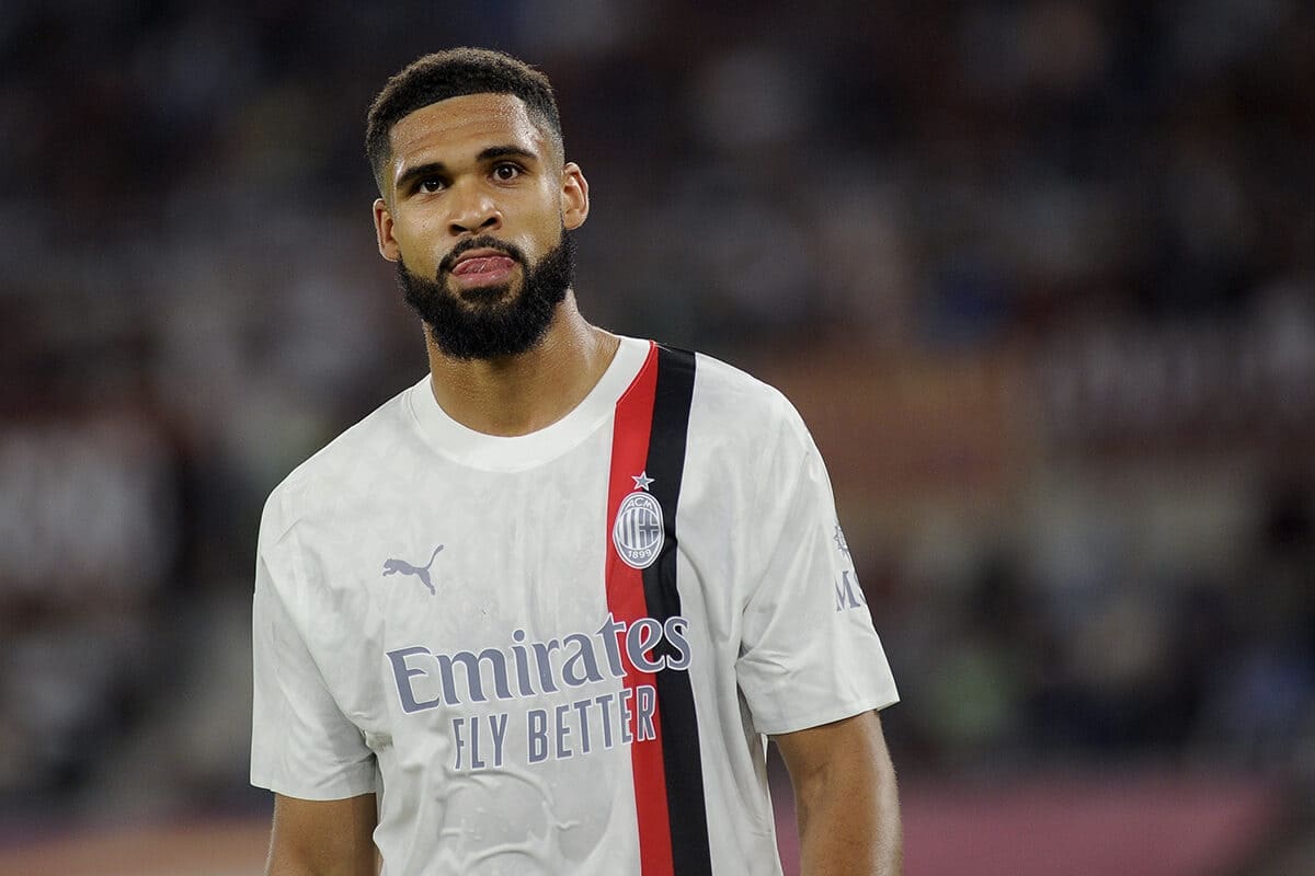 Calciomercato Lazio, operazione con il Milan: chiesto Loftus Cheek 
 
tinyurl.com/27gylgeo