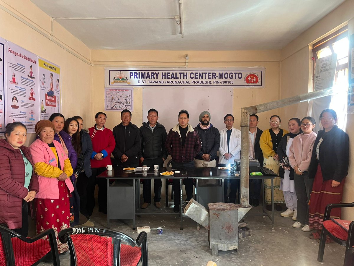 jiarhoque's tweet photo. Awareness and meeting regarding Introduction of HPV vaccination campaign was conducted at PHC Mogto on 12/12/2025.
The meeting was attended by various officials of Mogto Block including- Assistant Commissioner, BEO, GPC, GBs,ICDS Supervisor, Teacher, BMM (ASRLM), AF, ASHA, AWW. https://t.co/ptVPEbXYp0