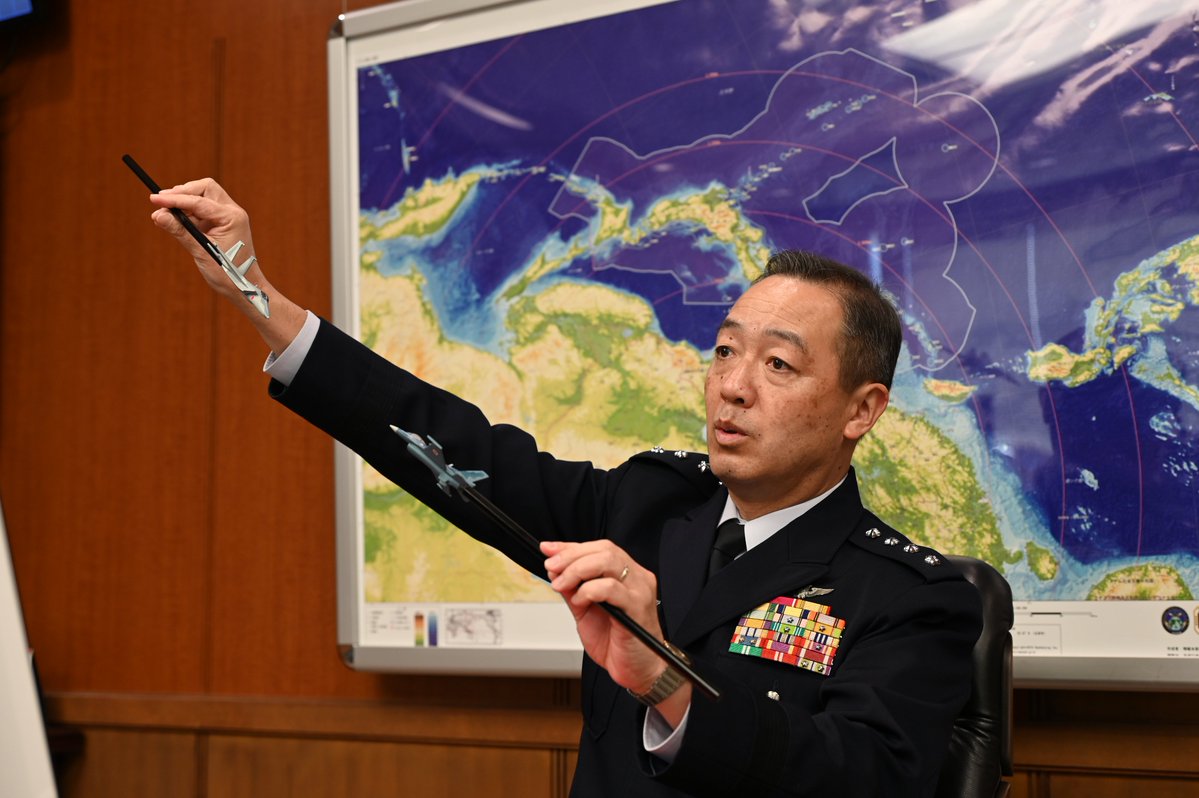 １２月１０日、#内倉浩昭統合幕僚長