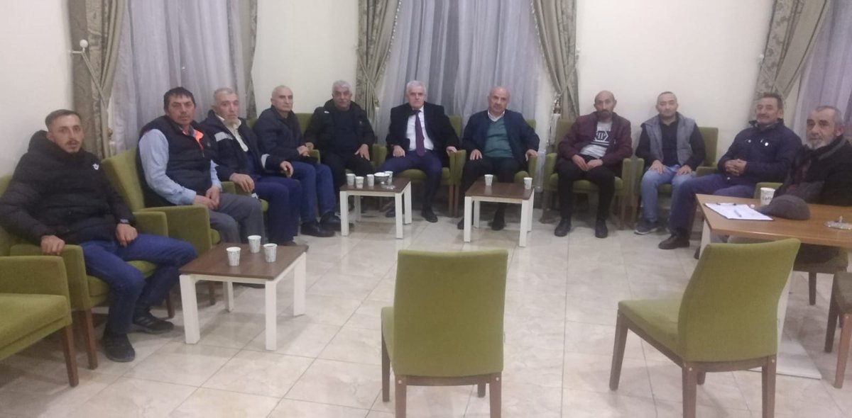 İstasyon Mahallesi ve Mareşal Çakmak Mahallesi olağan haftalık mahalle komisyon toplantılarını gerçekleştirdiler.