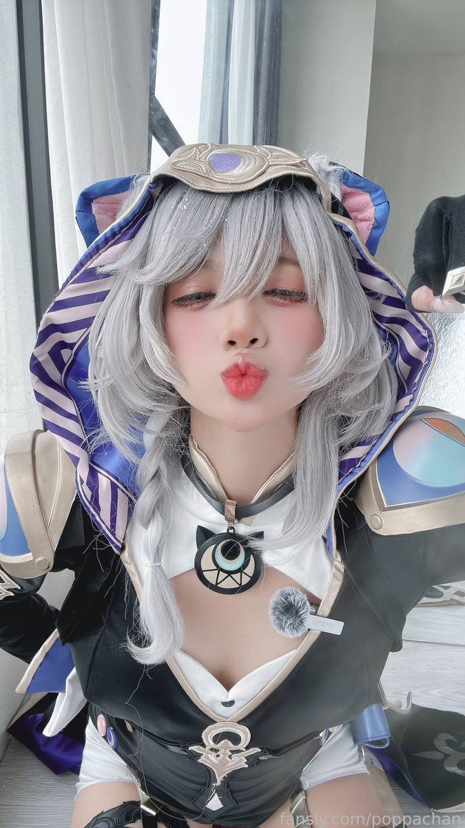 woaneizm's tweet photo. #PoppaChan
PoppaChan – Cipher
标签🏷️:#裸足 #白虎 #馒头穴 https://t.co/r0HWjjtBJD