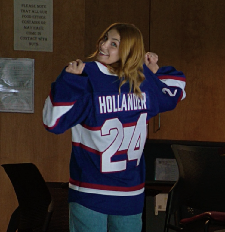 paulettesucr's tweet photo. Thank you Heated Rivalry for giving us hockey yaoi and women in hockey jerseys https://t.co/Gc0MdGxoeV
