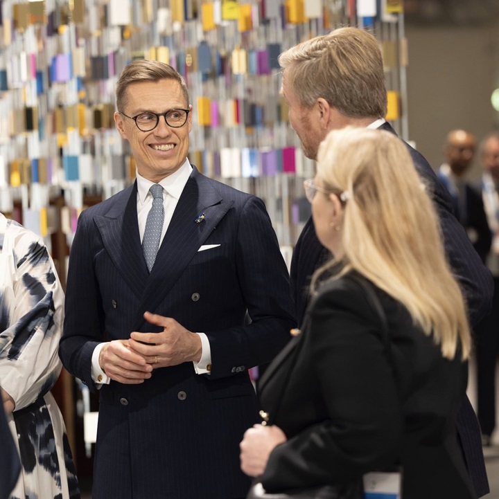 oikeusmin's tweet photo. Ministeri @leena_meri osallistuu tasavallan presidentti Stubbin ja rouva Innes-Stubbin valtiovierailulle Alankomaihin. Vierailulla esillä maiden kahdenvälisten suhteiden lisäksi mm. kokonaisturvallisuus ja tuki Ukrainalle.

https://t.co/o4bBQFKyVw…

📸: Emma Virkkunen/TP kanslia https://t.co/QtZS0ouv84