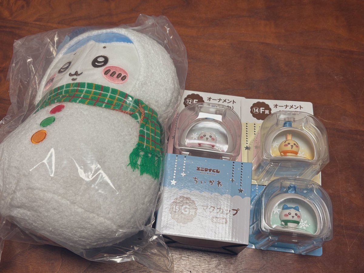 mmng415's tweet photo. 交換希望
ちいかわくじ エニマイくじ 

譲：
B賞ぬいぐるみ⇒ハチワレ
F賞オーナメン⇒ちいかわ、ハチワレ、うさぎ
G賞マグカップ⇒ハチワレ

求：
E賞マスコット⇒モモンガ>くりまんじゅう>古本屋
D賞ポーチ

郵送希望
異種交換になりますが、お気軽にお声掛けください。
条件の良い方を優先します。 https://t.co/4U9JAbE81L