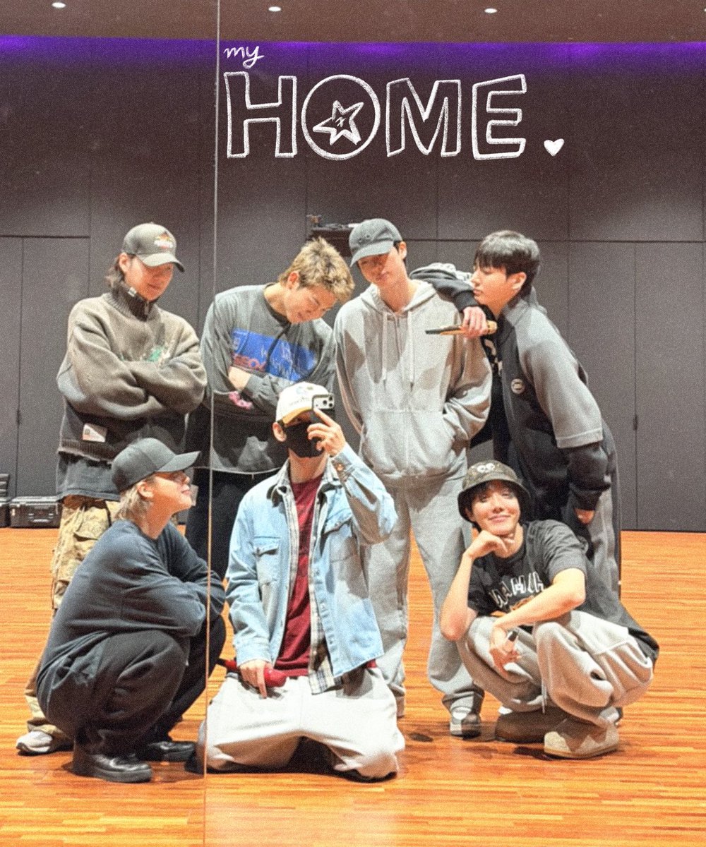 Purplewithtae_'s tweet image. my 7