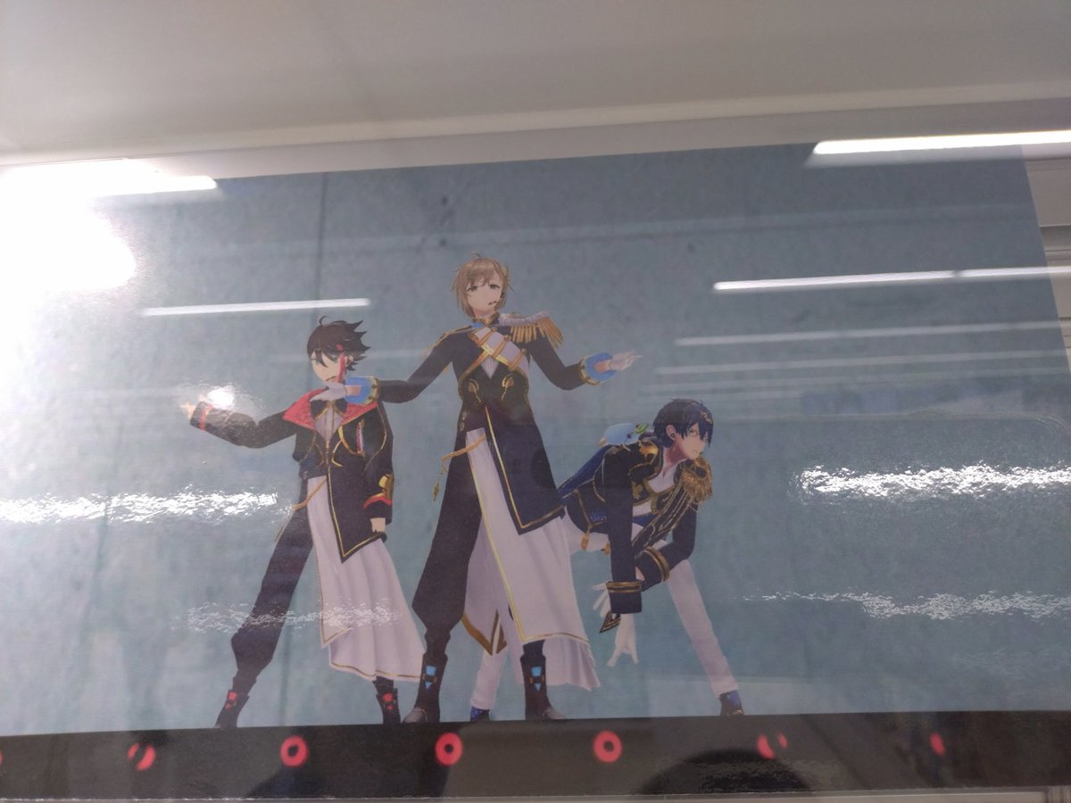 生徒会さんパネルと、Nornisの直筆サインと等身大パネルも！