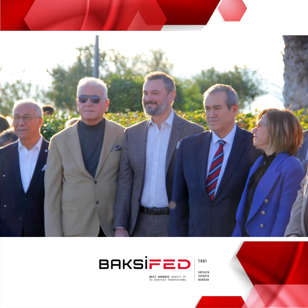 Başkanımız Mustafa Cengiz, Antalya İş Kadınları Derneği Başkanı ve BAKSİFED Genel Sekreterimiz Fatma Kotanak’ın ev sahipliğinde, Antalya’nın ilk kadın belediye başkanı Plancia Magna adına ATSO’nun katkılarıyla Düden Parkı’nda hazırlanan heykelin açılış törenine katıldı.