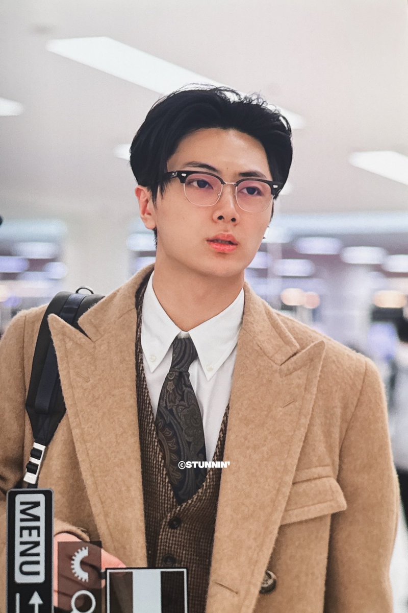 251212 HND 아 멋있어 ..
#제이 #종성 #JAY #엔하이픈 #ENHYPEN