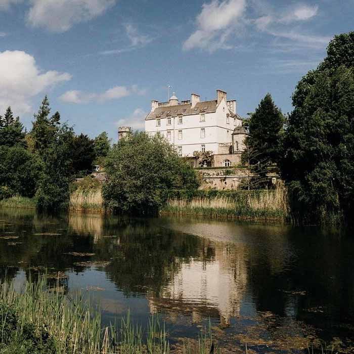 Winton Castle tweet media