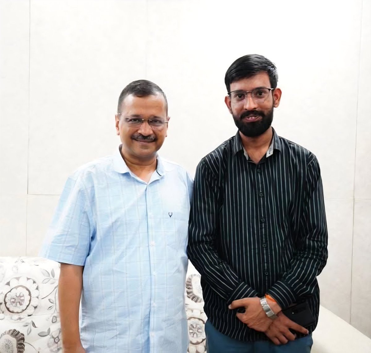 Happy Birthday <a href="/DevenderYadav_/">Devender Yadav (देव)</a> Bhai 🎉🎂🎈 :)