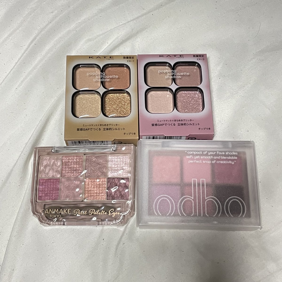YNovelsByMe's tweet photo. พาเลทตา มือ1 ส่งเหมา30฿

-พาเลท kate
สี ex-1 270฿
สี ex-3 290฿

-พาเลท canmake
สี 05 270฿

-พาเลท odbo
สี 09 100฿ https://t.co/XqZGzWsEMY
