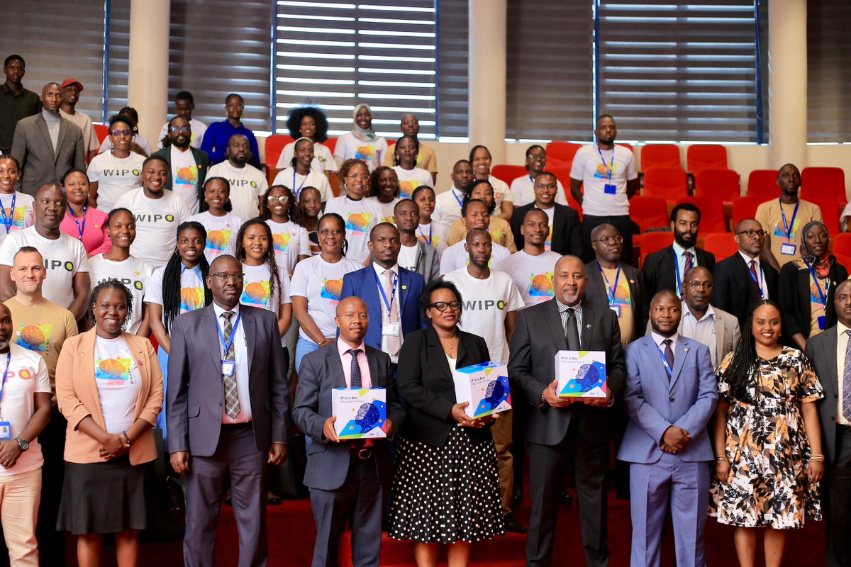 DrAhimbisibweP's tweet photo. What if Intellectual Property could be explained in a box?
Thats what @WIPO & @URSBHQ are doing with IP gamification.
#IPinaBox Play. Learn. Protect
Many thanks for this. https://t.co/3nlaDoa1g2