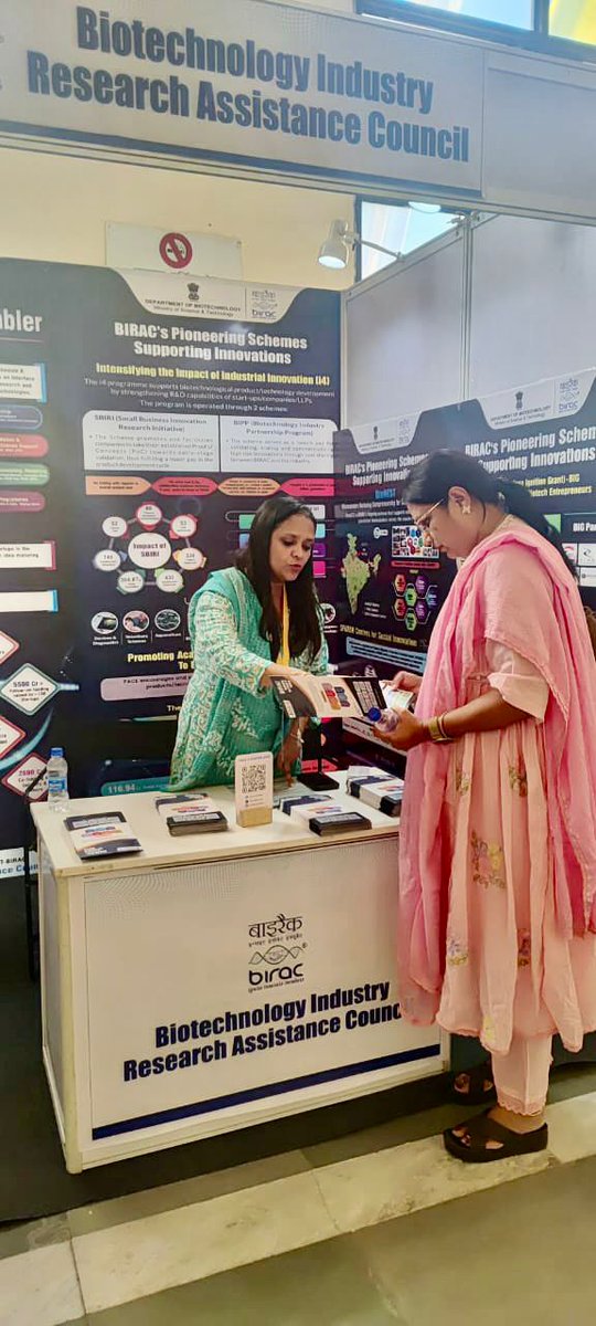 BIRAC_2012's tweet photo. #BIRAC at #TIBS2025
Glimpses from the BIRAC Booth at Trends in Biological Sciences (8–10 Dec, JNU New Delhi)
At the BIRAC booth, the team engaged with researchers, students, innovators, and ecosystem partners across microbiology, biomanufacturing, synthetic biology, soil biology, and emerging biotech areas. These conversations focused on new opportunities for collaboration, research translation, and supporting India’s growing deep-tech and biotech innovation pipeline.
The event further strengthened BIRAC’s commitment to nurturing India’s biotechnology ecosystem and fostering meaningful connections across academia, research, and industry.
#BIRAC #TIBS2025 #Biotechnology #Innovation #Microbiology #Biomanufacturing #StartupEcosystem