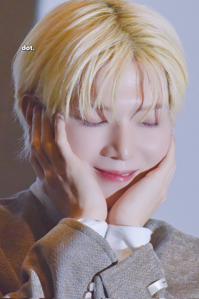 𝗱𝗼𝘁. tweet media