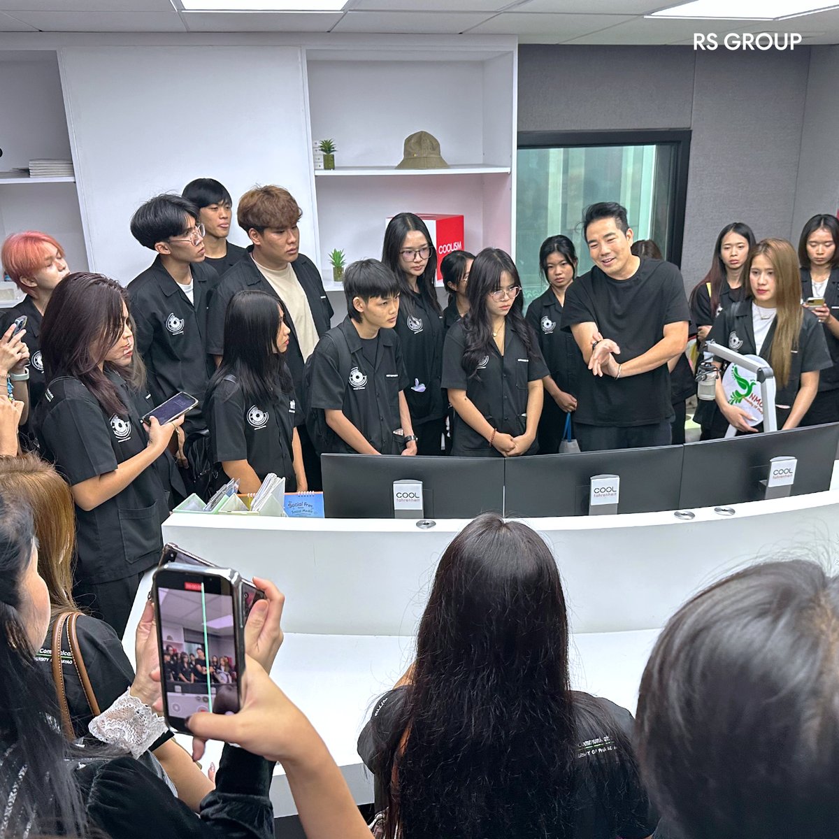 RSGROUP tweet media