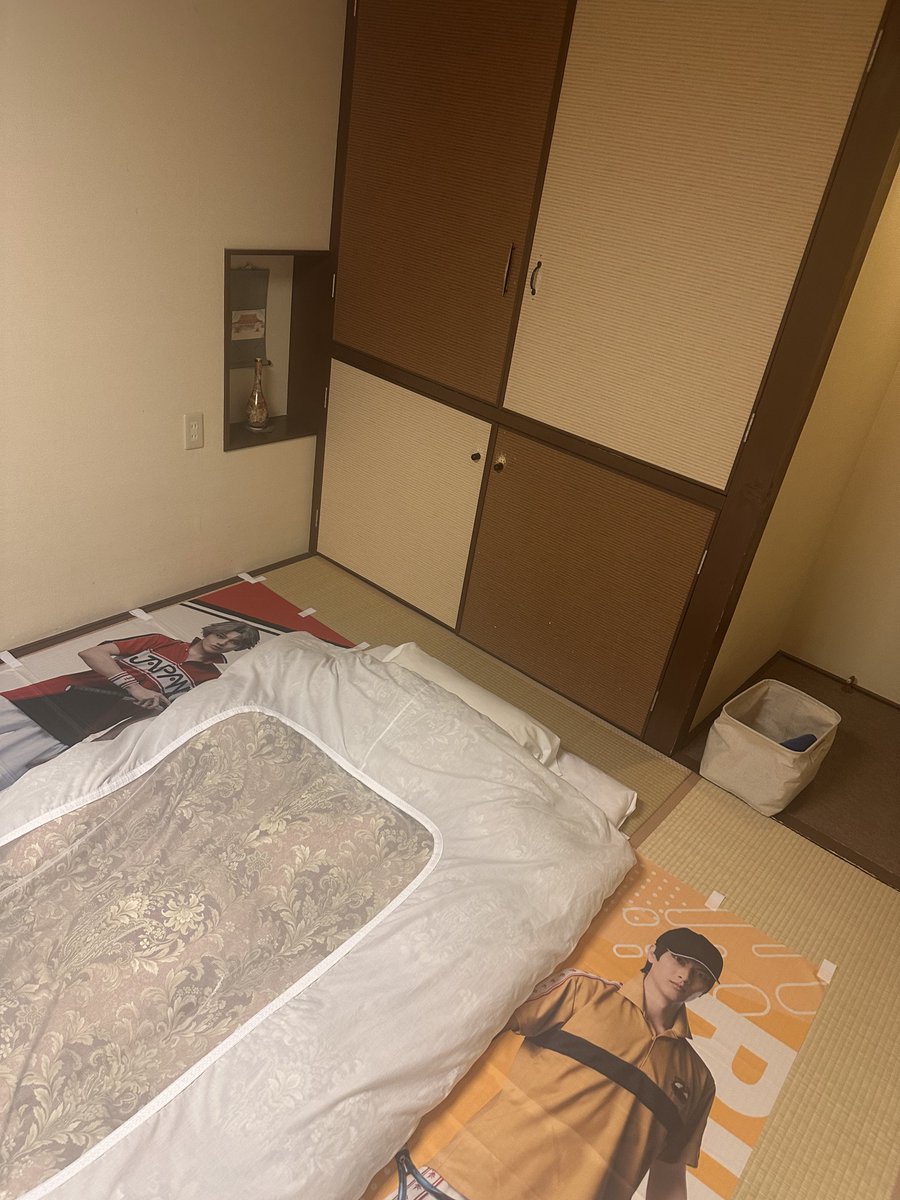 WJdAHcOcei57497's tweet photo. やっぱ旅の醍醐味と言えばこれだよね〜‼️
3人で恋バナしようぜ‼️‼️‼️‼️‼️‼️‼️‼️‼️‼️
なぁ‼️‼️‼️ https://t.co/hTdj1FmHaB