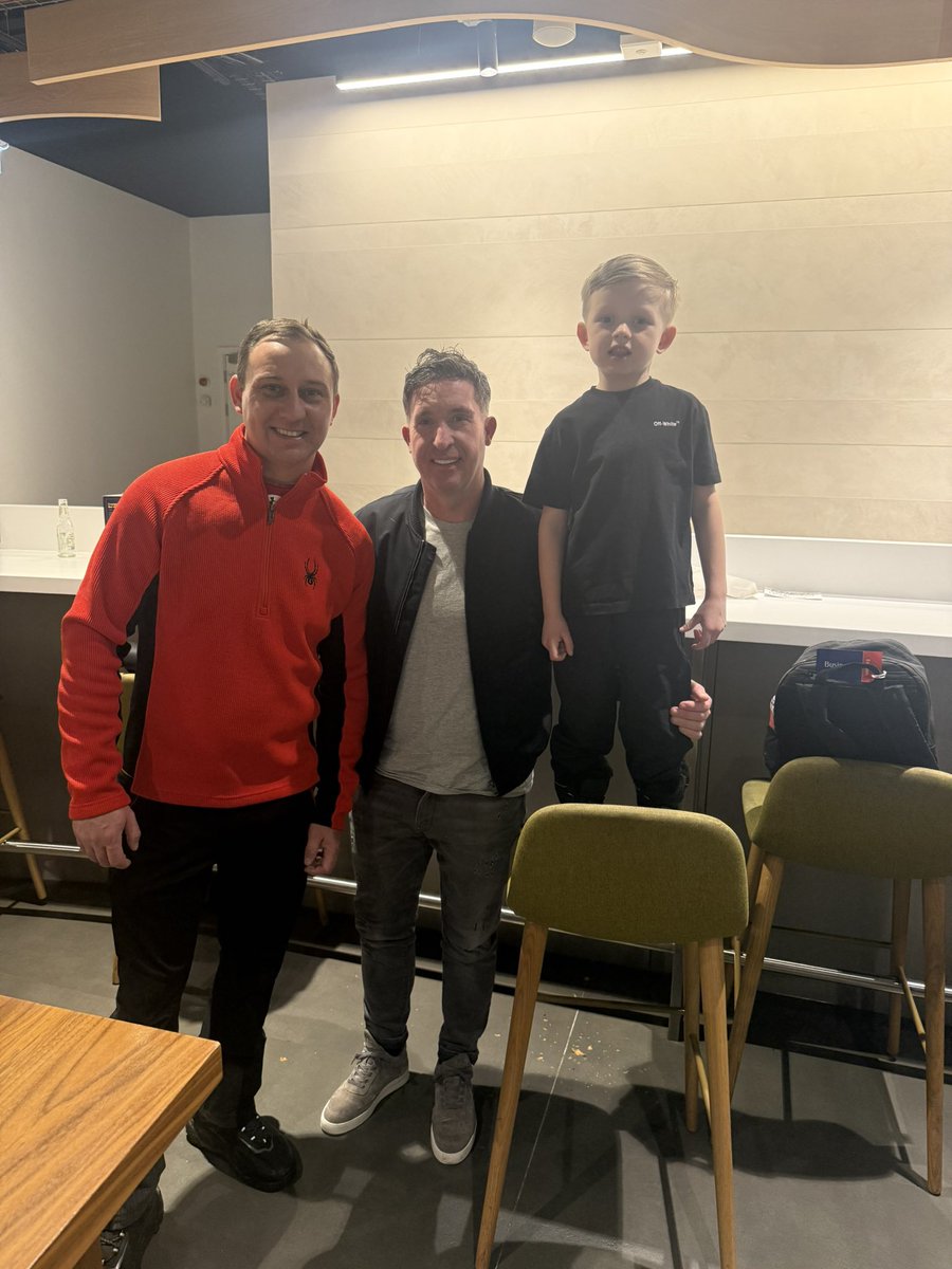 ClientSecureUK's tweet image. Finally got to meet the player whose name was always on the back of my Liverpool shirt as a kid @Robbie9Fowler 

Absolute gentleman too! 🤌🏼 #LFC #God