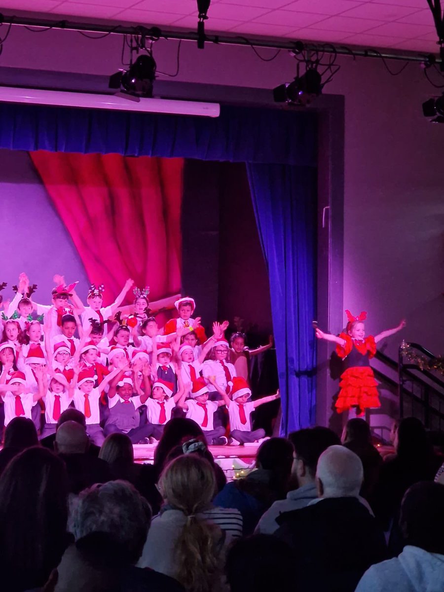 Miss Mckerron tweet media