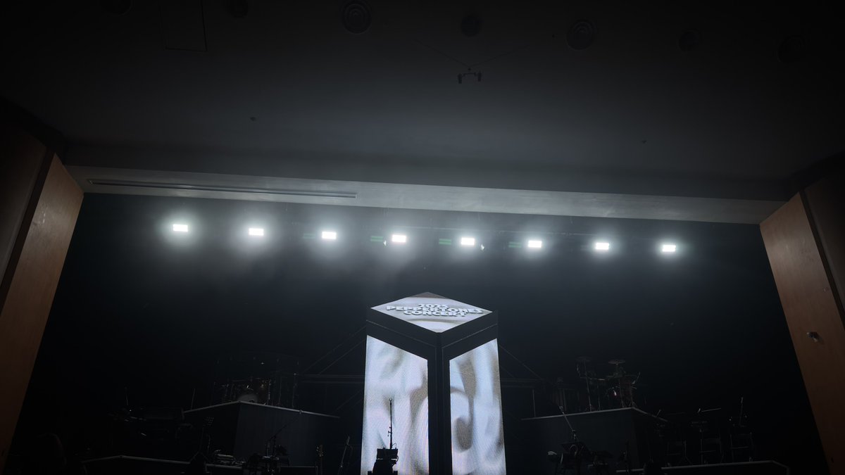 251212 페퍼톤스 연말콘 <공명> day 1

올해도 연말을 같이 보낼 수 있어 기쁘군요☺️