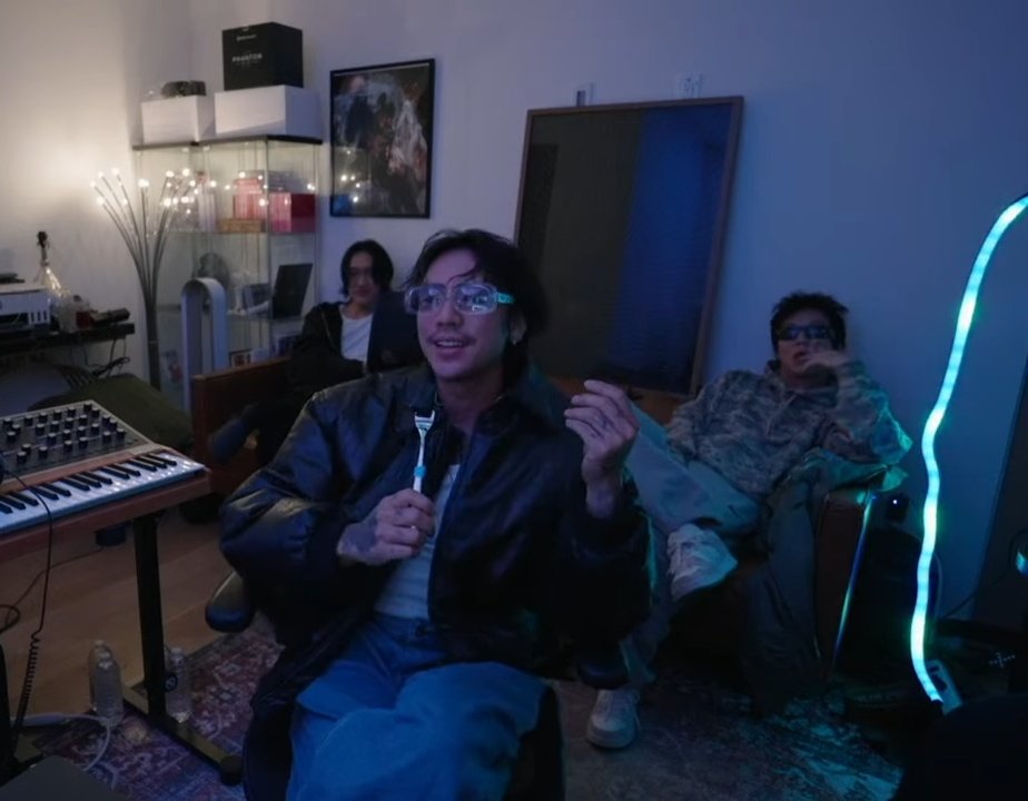 Rho ⚫ 1312 tweet media