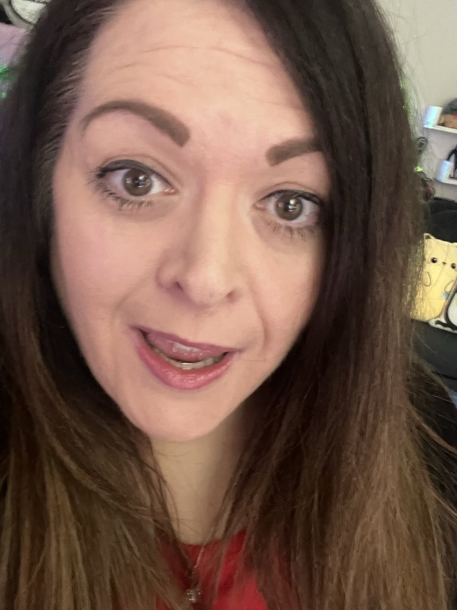 It’s been a while! 

Live for PUBG Black Budget Alpha! 

Key giveaways and Drops!

Twitch > Scarlett 💜💜💜