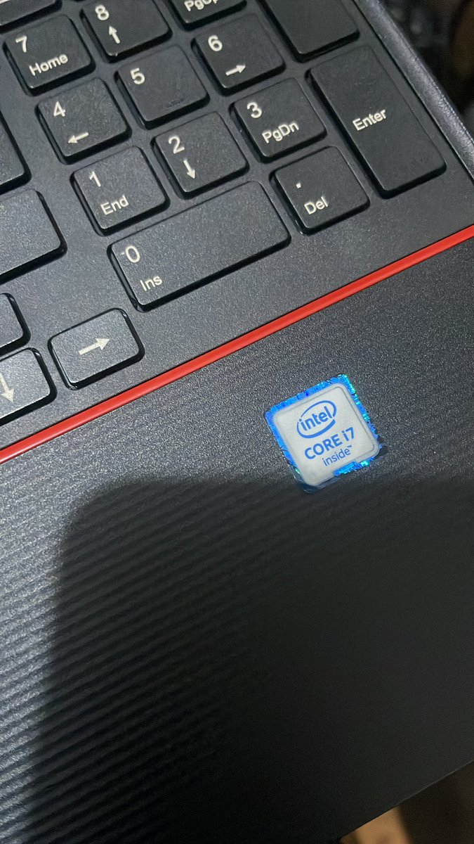 kayodeLAPTOP's tweet photo. Fujitsu core I 7 https://t.co/Du6zbP1QVx