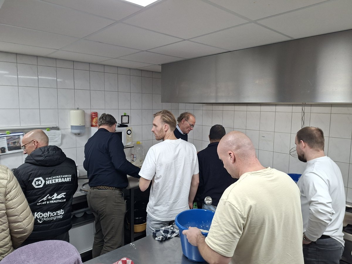 Donderdag 11 december hielden we weer de traditionele Oliebollen training.

Lees verder: bonboys.nl/de-traditionel…