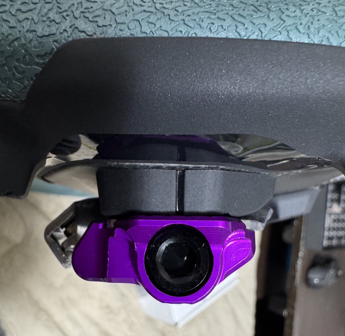 やっとwolf tooth del pedals到着 図面で分かっていたけれどpontoonと