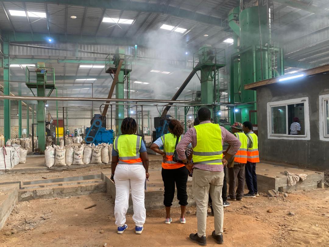 NIB_SL's tweet photo. 12/12/2025: NIB through its Investment and Export Promotion Directorate (IEPD), embarks on a nationwide Investment and Export Profiling Exercise aimed at strengthening investor and exporter facilitation, aftercare services, and evidence-based policy reforms. https://t.co/bnAwBQsG0H