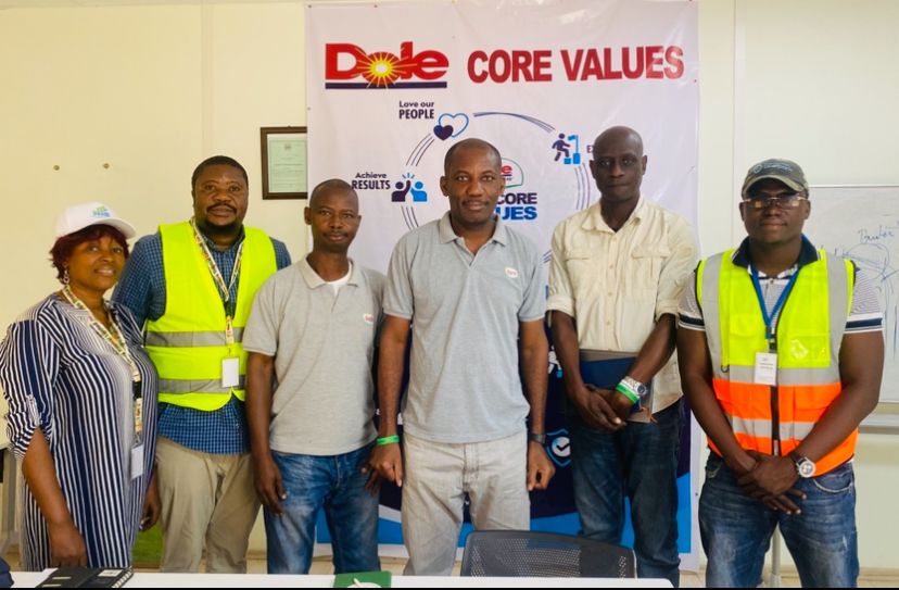 NIB_SL's tweet photo. 12/12/2025: NIB through its Investment and Export Promotion Directorate (IEPD), embarks on a nationwide Investment and Export Profiling Exercise aimed at strengthening investor and exporter facilitation, aftercare services, and evidence-based policy reforms. https://t.co/bnAwBQsG0H