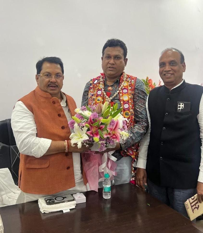 काँग्रेस पक्षाचे विधिमंडळ गटनेते*बुलंद आवाज *मार्गदर्शक ढाण्या वाघ आ. विजय वडेट्टीवार यांना वाढदिवसाच्या हार्दिक शुभेच्छा दिल्या सोबत जालना जिल्ह्यातील जेष्ठ नेते राजेंद्र राख