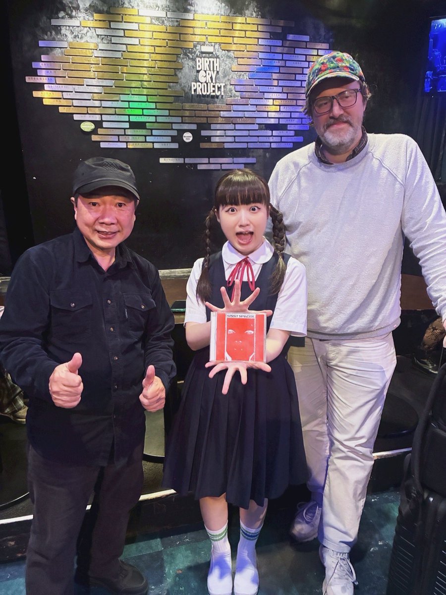 SozekgMelon's tweet photo. ๛ ๛  ก(★-★ก) 【喜】
T.Mikawaさん、John Wieseさんと★

Sissy SpacekさんのCDまで頂いて
ぅれιす､ｷ″ます！勉強させて頂きます https://t.co/bGOQcoslfq