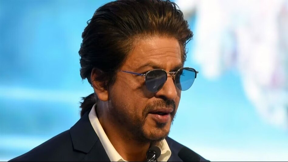 MR_COOL77777's tweet photo. दुनिया भारत को तीन चीजों से जानती है:

1. शाहरुख खान
2. ताजमहल
3. बिरयानी

मुसलमान भारत की सकारात्मक छवि को विश्व स्तर पर प्रस्तुत करते हैं, जबकि संघी नफरत और गाली-गलौज फैलाते हैं। https://t.co/T0he3OWbqH