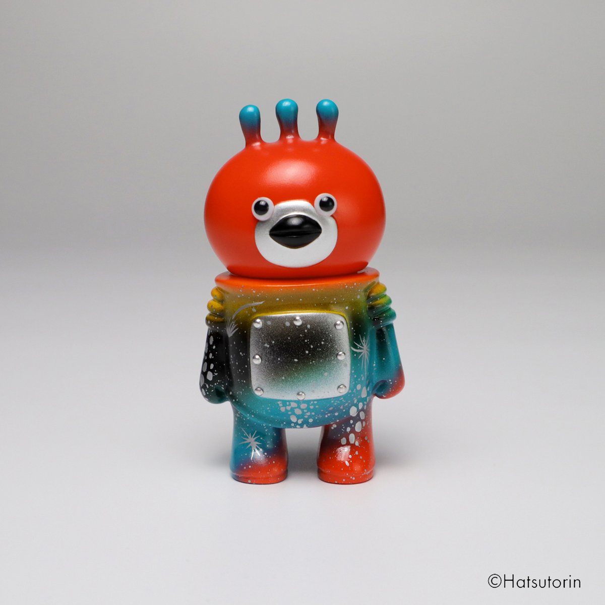 明日12/13(土)10時より販売開始📣 ☑️5階売場 #Hatsutorin #ソフビ