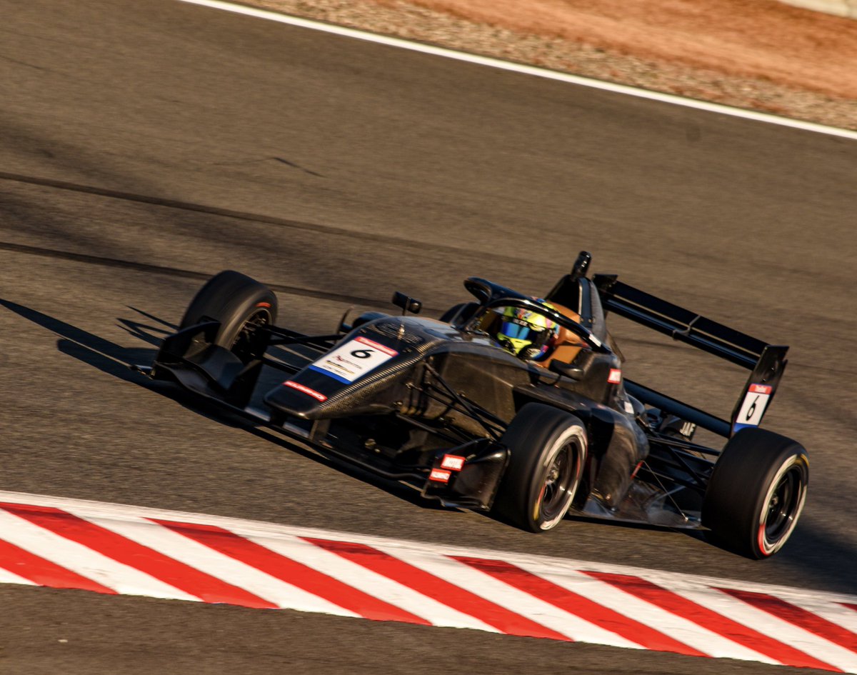 hitomi.m (@hitomim19) / Posts / X