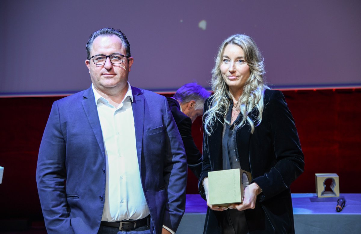 ECOMNEWS tweet media