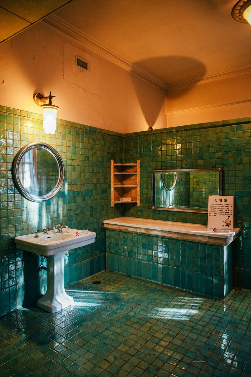 A-1 Pictures並に綺麗なトイレ