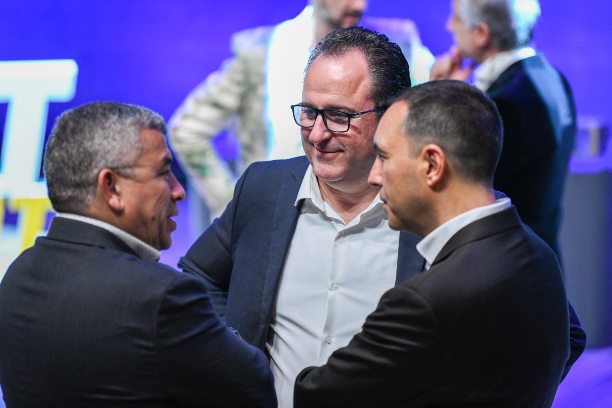 ECOMNEWS tweet media