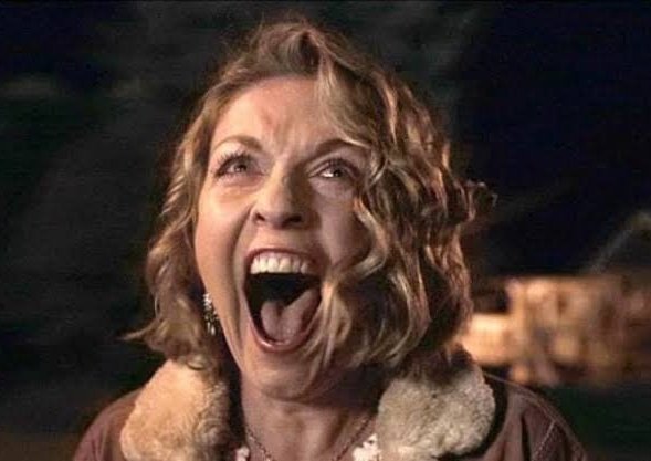 Gives the same wave as Laura Palmer’s final scream — deepest fear, deepest sadness. Lynch all over it. #TwinPeaks #DavidLynch #LauraPalmer #Pluribus <a href="/BlackLCult/">Black Lodge Cult</a>