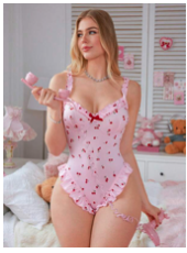 Zool_Express's tweet image. ومبير قصيرة مكشكشة بحمالات مزينة بطباعة الكرز الجميلة للنساء