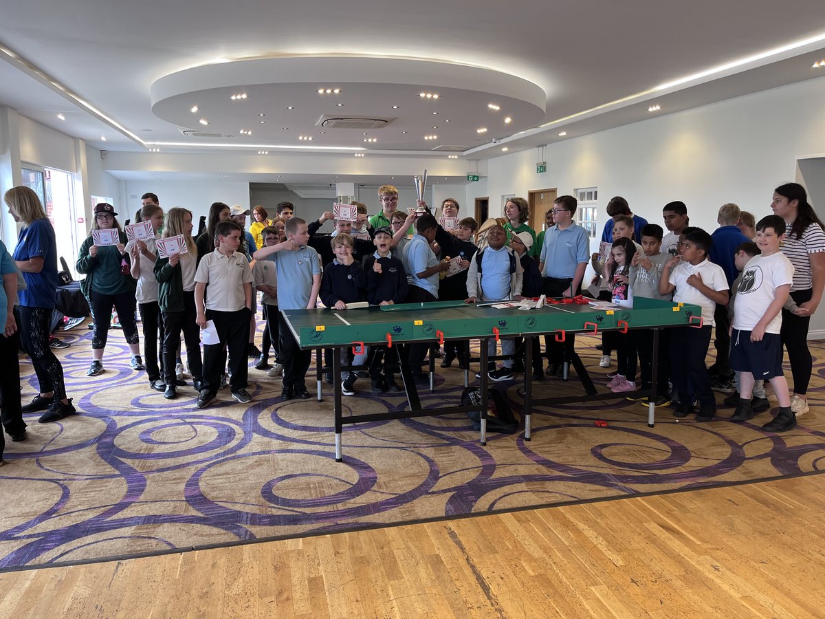 SteelbacksF's tweet image. Christmas Countdown - Day 3/12🎄

With brilliant support from @LordsTaverners, our Disability Cricket sessions have been an amazing part of 2025! 🙌

We offer Table Cricket, Super 1s, Softball and Super 9s sessions all year round. 

355 sessions, 638 participants. What a year!