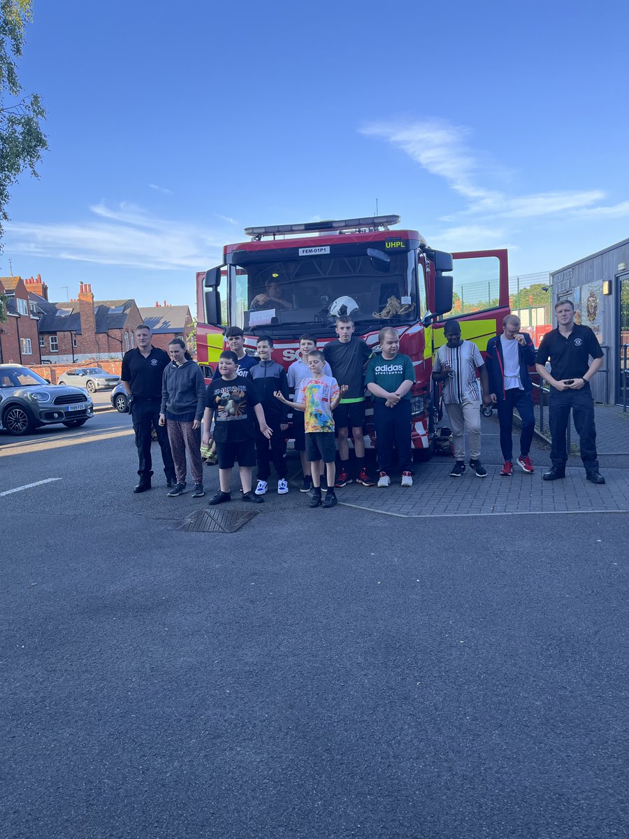 SteelbacksF's tweet image. Christmas Countdown - Day 3/12🎄

With brilliant support from @LordsTaverners, our Disability Cricket sessions have been an amazing part of 2025! 🙌

We offer Table Cricket, Super 1s, Softball and Super 9s sessions all year round. 

355 sessions, 638 participants. What a year!