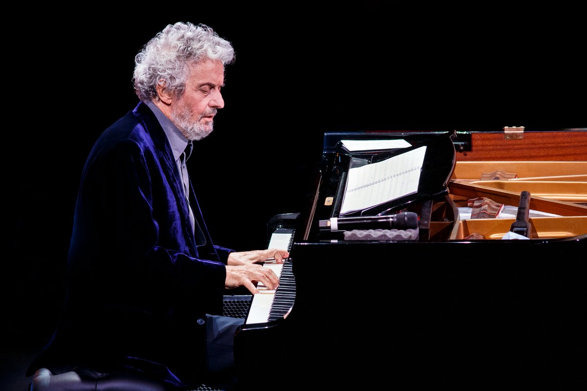 ✨ 𝐏𝐈𝐎𝐕𝐀𝐍𝐈 𝐒𝐏𝐄𝐂𝐈𝐀𝐋𝐄 𝐂𝐀𝐏𝐎𝐃𝐀𝐍𝐍𝐎 
Il 𝟯𝟭 𝗱𝗶𝗰𝗲𝗺𝗯𝗿𝗲 𝟮𝟬𝟮𝟱, 𝗮𝗹𝗹𝗲 𝟮𝟮, 𝗶𝗹 𝗧𝗲𝗮𝘁𝗿𝗼 𝗕𝗼𝗿𝘀𝗼𝗻𝗶 𝗱𝗶 𝗕𝗿𝗲𝘀𝗰𝗶𝗮 ospita 𝙋𝙞𝙤𝙫𝙖𝙣𝙞 𝙨𝙥𝙚𝙘𝙞𝙖𝙡𝙚 𝘾𝙖𝙥𝙤𝙙𝙖𝙣𝙣𝙤 ctb.vivaticket.it/it/event/piova…