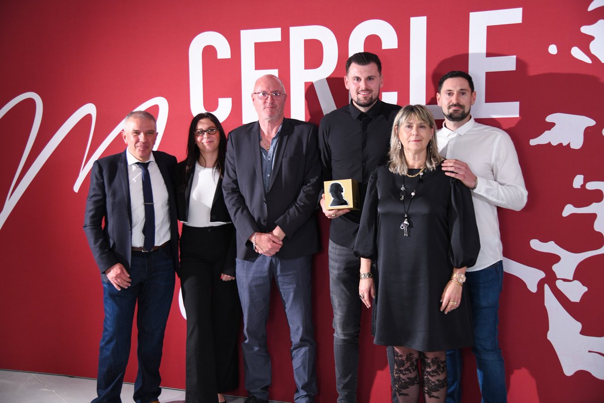 ECOMNEWS tweet media