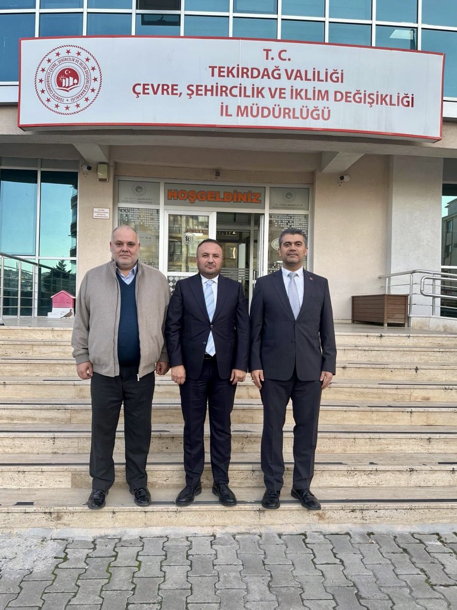 Başkan Yardımcılarımdan Çetin Hakan Çebi ile birlikte Çevre, Şehircilik ve İklim Değişikliği İl Müdürümüzü ziyaret ettik.

Şehrimiz için yürütülen çalışmaları değerlendirme fırsatı bulduğumuz bu verimli görüşme için kendilerine teşekkür ediyor, iş birliklerinin devamını