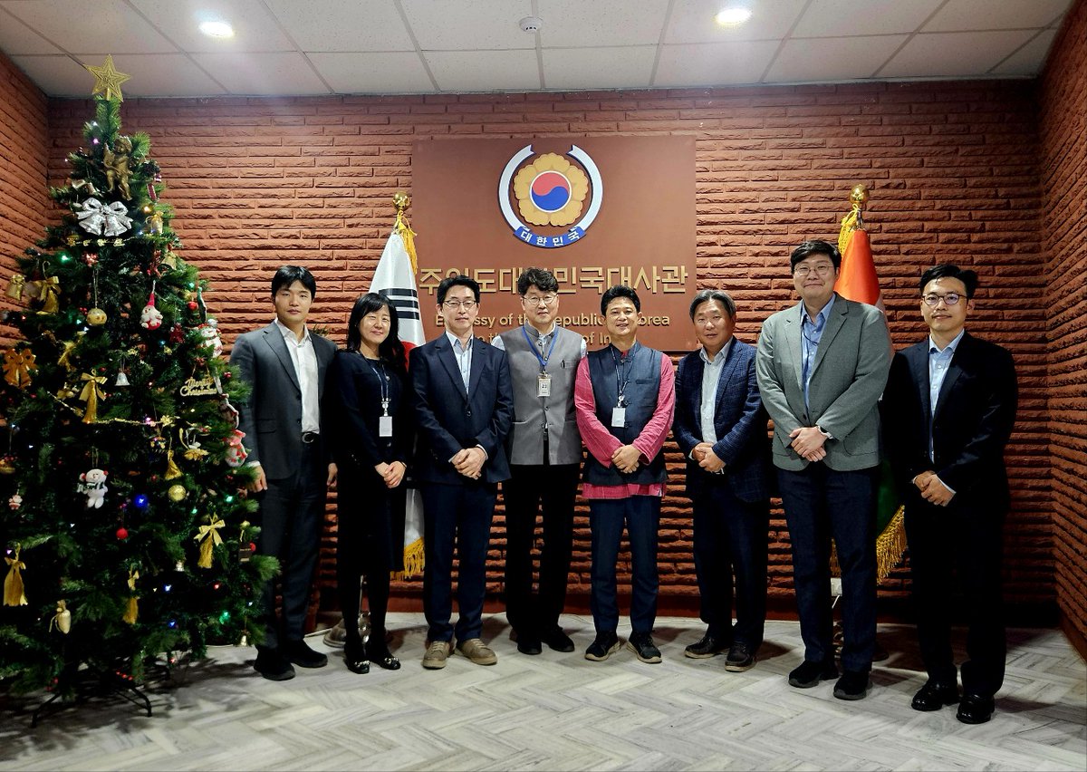 RokEmbIndia's tweet image. On December 11 (Thursday), the Embassy held an ODA coordination meeting with K-EXIM Bank, Korea Expressway Corporation, KOICA, and KIEP. (1/2)
#KoreanEmbassy #ROKEmbassy #KoreaInIndia #KoreaIndia #KoreaODA #ODACoordination #DevelopmentCooperation #KoreaIndiaCooperation